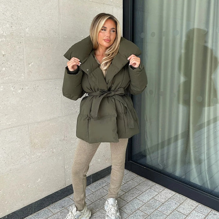 Warme Winterjacke Damen Stilvoll Gürtel