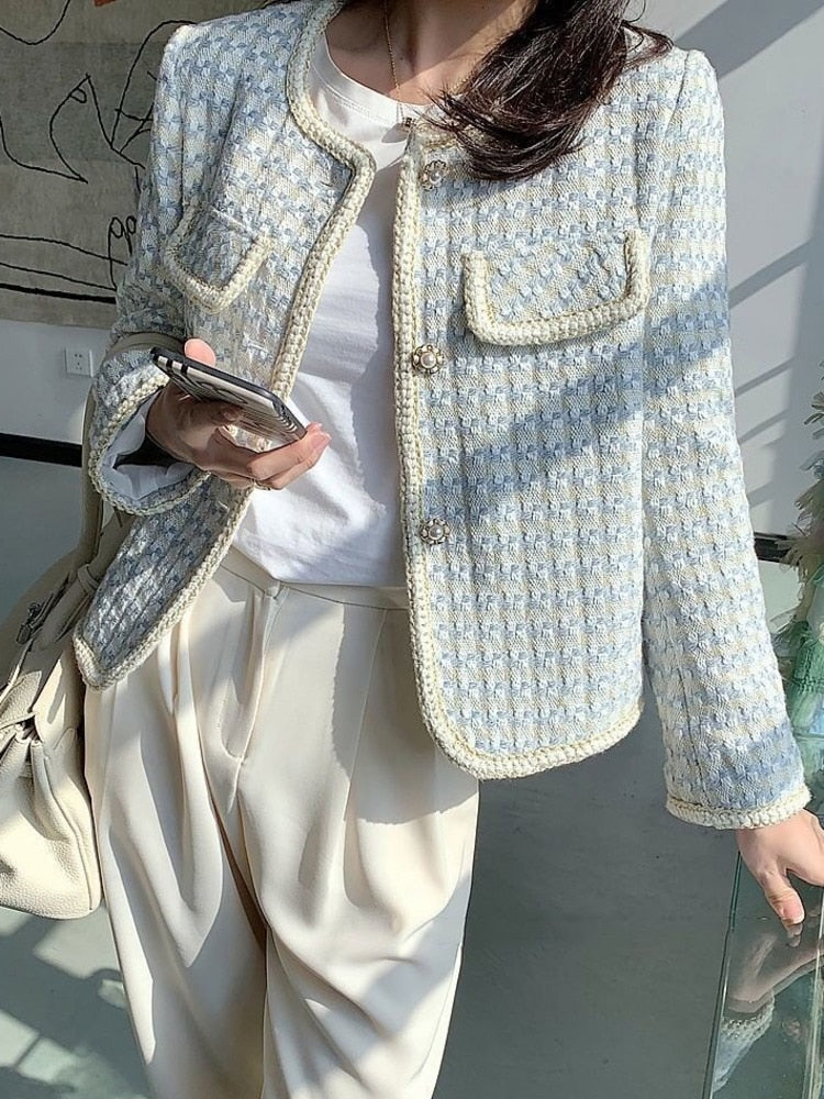 Stilvolle Damenjacke Warm & Elegant - IdealeKleiden